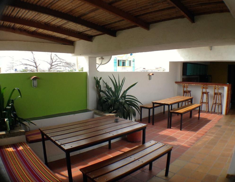 Aluna Hostel B&B Санта Марта Екстериор снимка