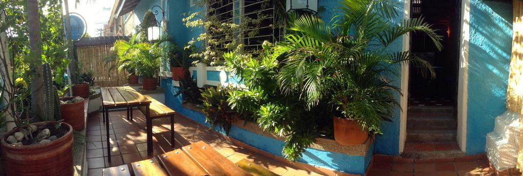 Aluna Hostel B&B Санта Марта Екстериор снимка